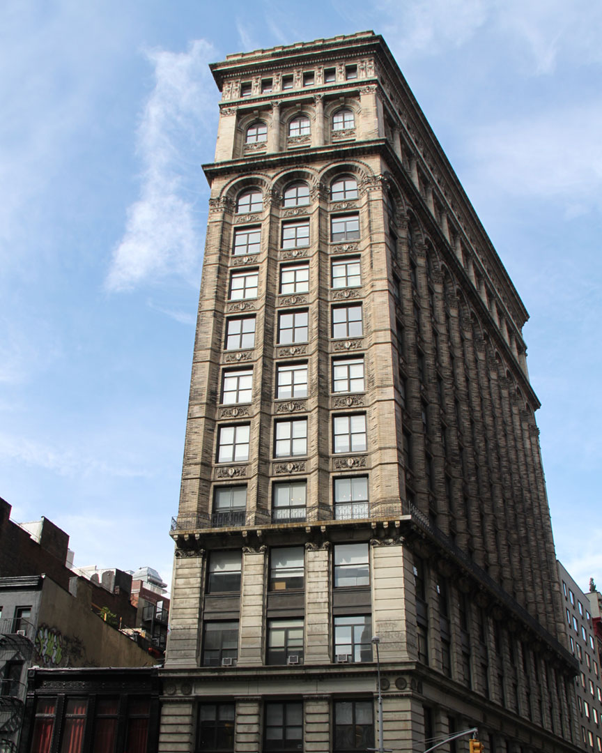 GreenBarn Investment Group and Sabal Investment Holdings Lead Refinancing of 817 Broadway in Manhattan